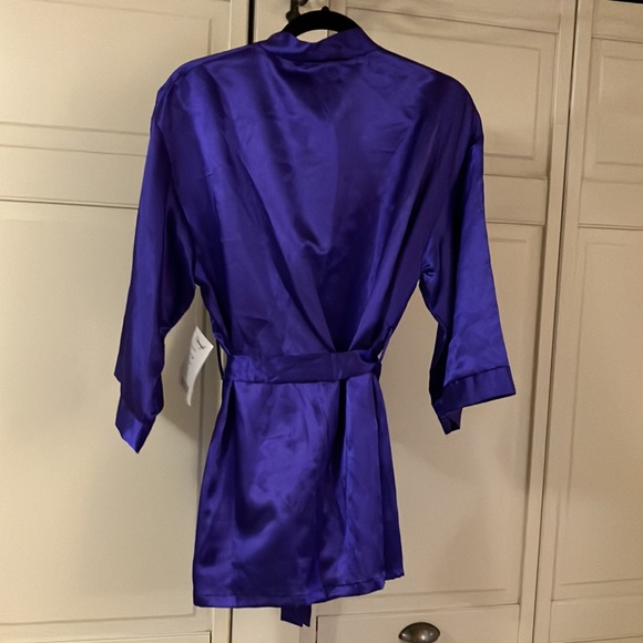 Dreamgirl Purple Satin Robe Size Small NWT - Picture 4 of 6
